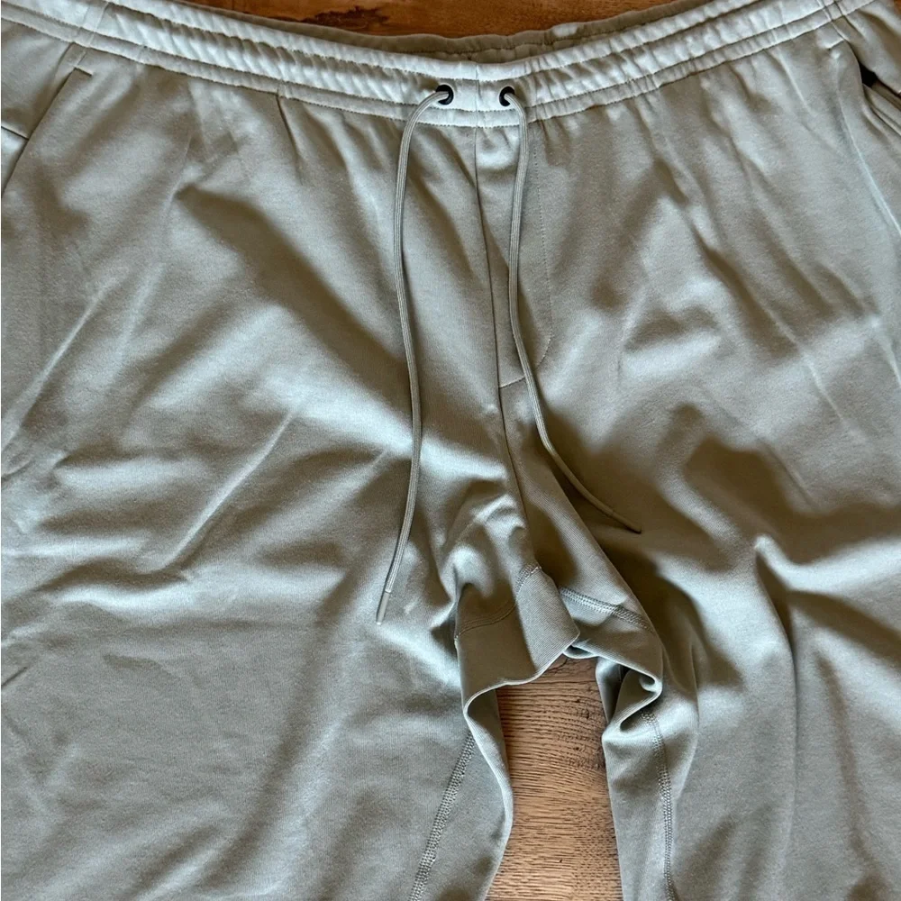 Nike Men’s Primary Dri-FIT UV Tapered Performance Pants Jade Horizon 3XL NWT